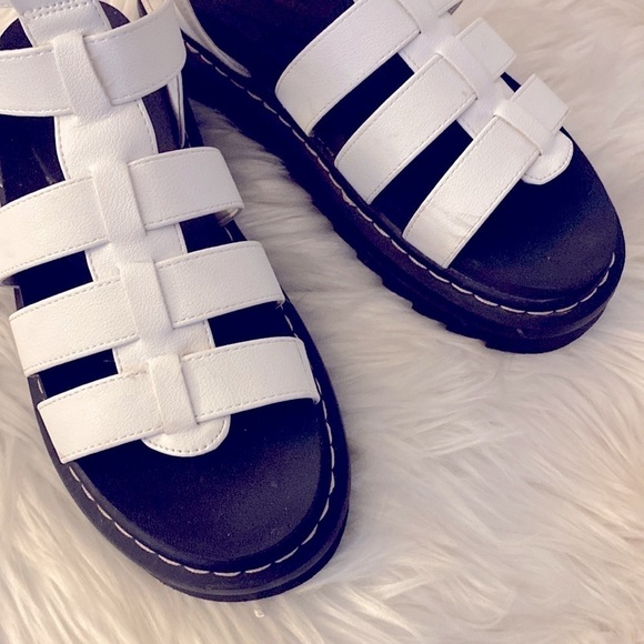 Unionbay white platform gladiator sandals - Picture 10 of 11